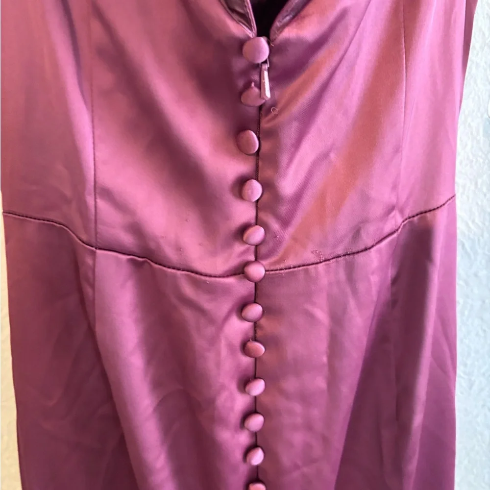 Elegant‎ Strapless Burgundy Evening Gown